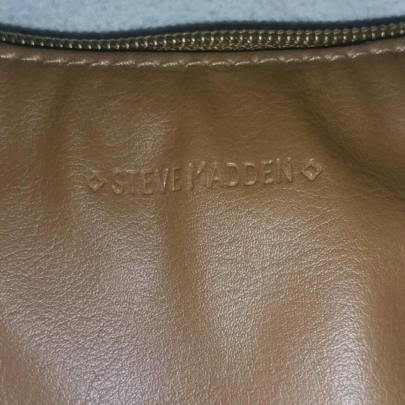 Steve Madden Clutch - Picture 4 of 5